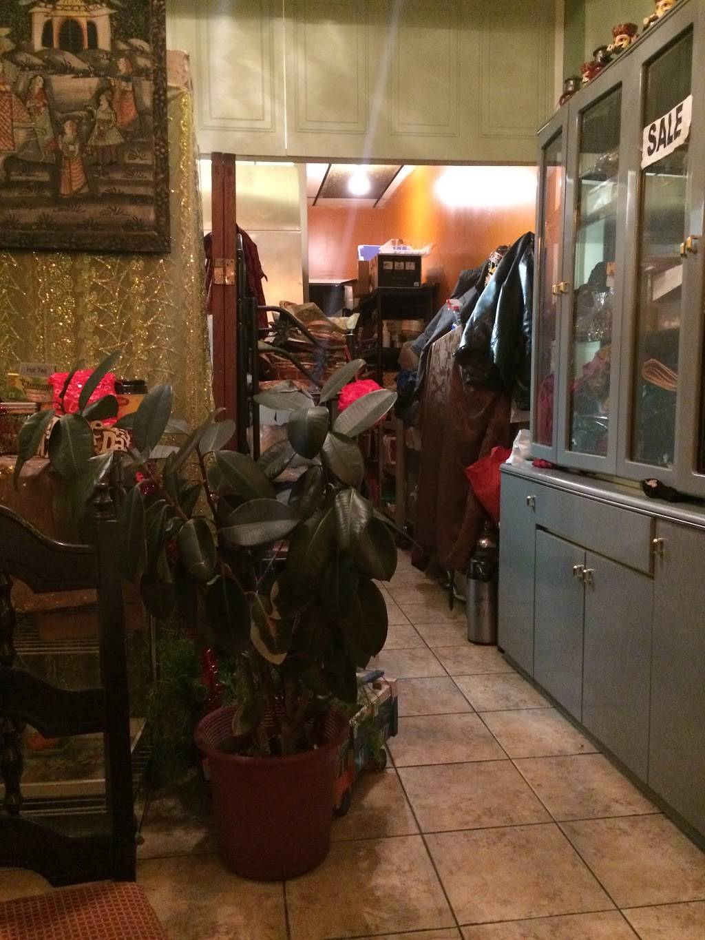 Bombay Garden Indian Cuisine | restaurant | 2401 Bank St, Ottawa, ON K1V 8R9, Canada | 6137313003 OR +1 613-731-3003