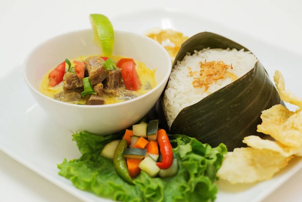 Waroeng Jajanan​ | restaurant | i 22315, Hwy 99, Edmonds, WA 98026, USA | 4254127025 OR +1 425-412-7025