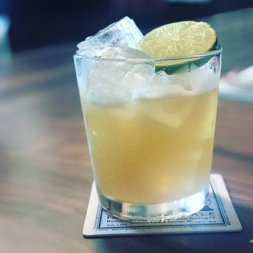 Fleenors Restaurant | restaurant | 400 W 4th St, Santa Ana, CA 92701, USA | 7143165421 OR +1 714-316-5421