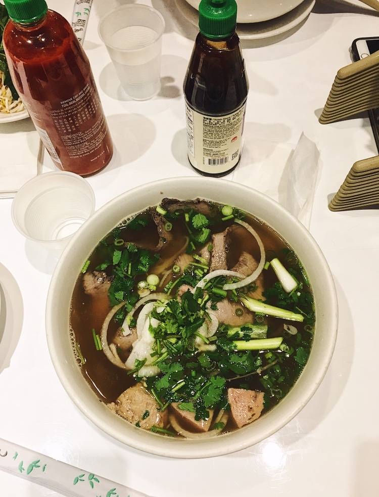 What the Pho | restaurant | 131 W Spring Creek Pkwy, Plano, TX 75023, USA | 4692090588 OR +1 469-209-0588