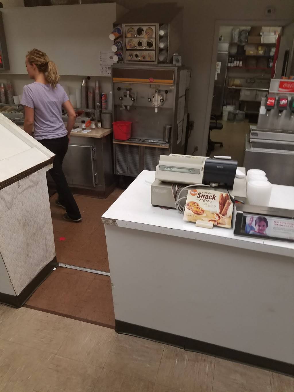 Dairy Queen | restaurant | 1920 S, N Anderson St, Elwood, IN 46036, USA | 7655523422 OR +1 765-552-3422