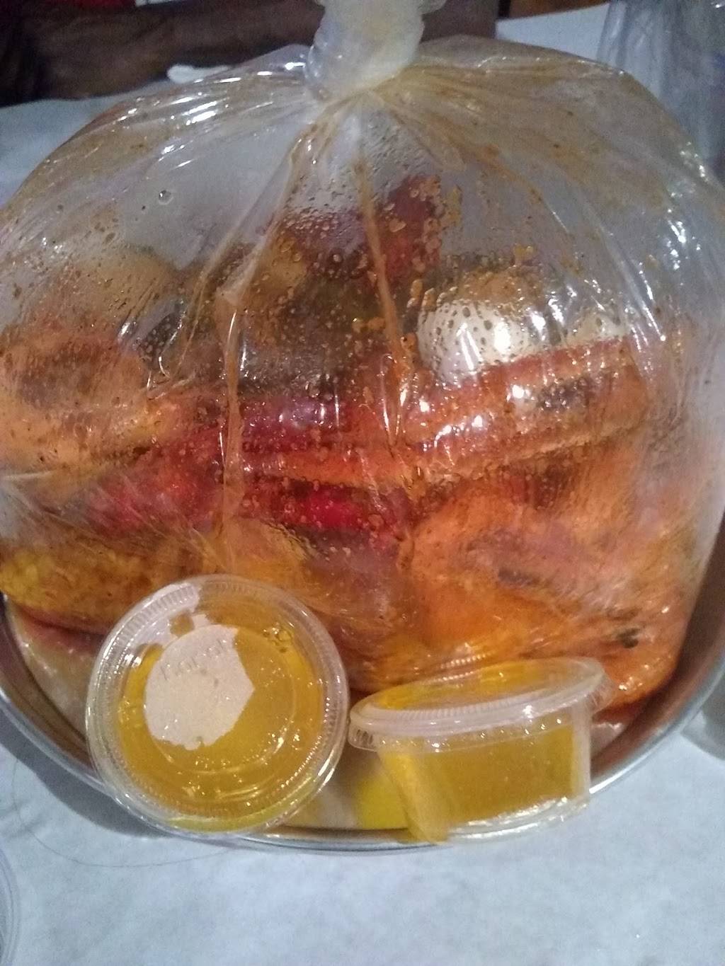 Crafty Crab | restaurant | 704 E Brandon Blvd, Brandon, FL 33511, USA | 8132785111 OR +1 813-278-5111