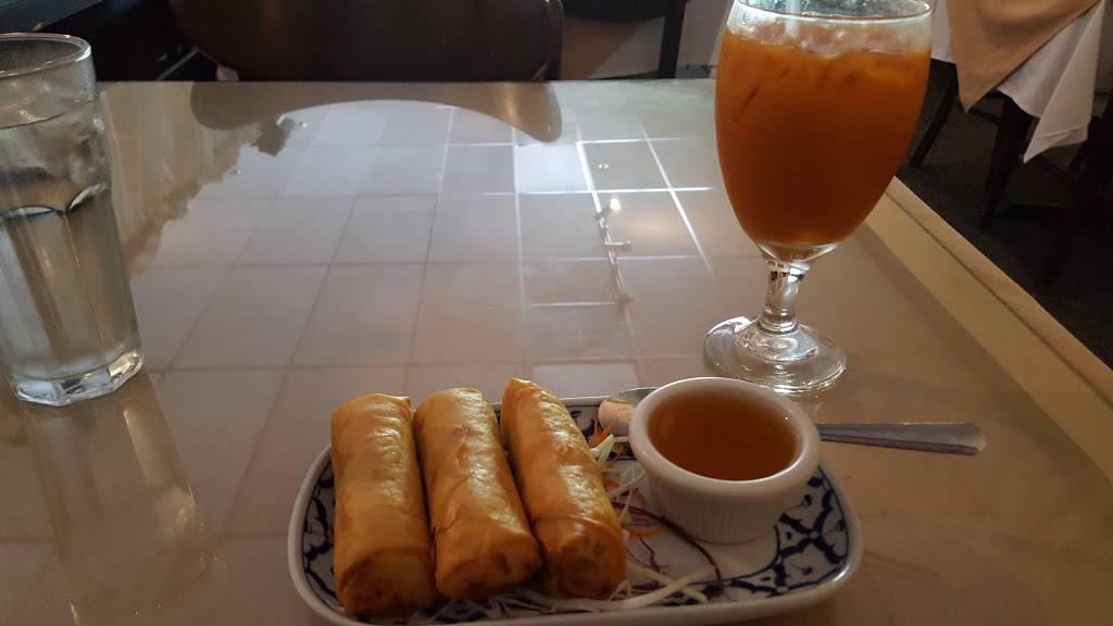 Lemongrass Thai | restaurant | 73 White Bridge Rd #107, Nashville, TN 37205, USA | 6153539411 OR +1 615-353-9411