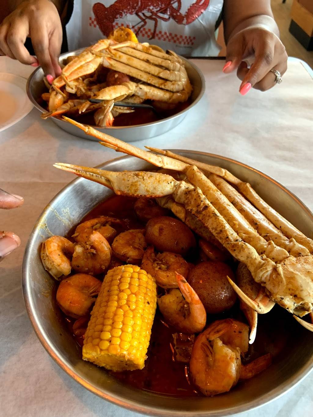 King Crab | restaurant | 7401 E Independence Blvd, Charlotte, NC 28227, USA | 9802990029 OR +1 980-299-0029