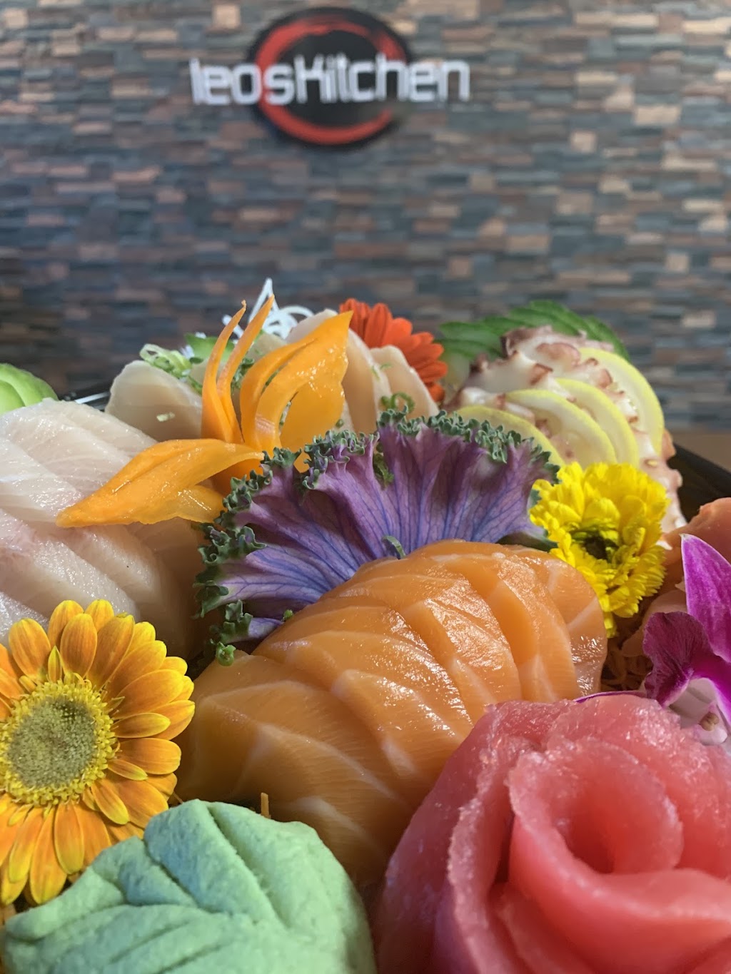 Leos Kitchen | restaurant | 1392 E Palomar St Suite 402, Chula Vista, CA 91913, USA | 6192712731 OR +1 619-271-2731