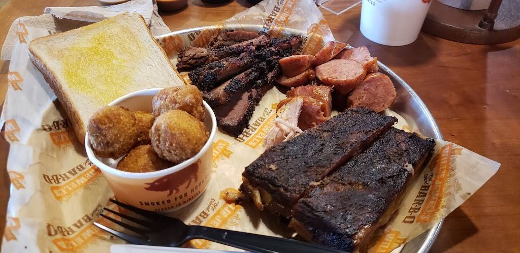 Willie Jewells Old School Bar-B-Q | restaurant | 3412 River Watch Pkwy, Martinez, GA 30907, USA | 7622228587 OR +1 762-222-8587