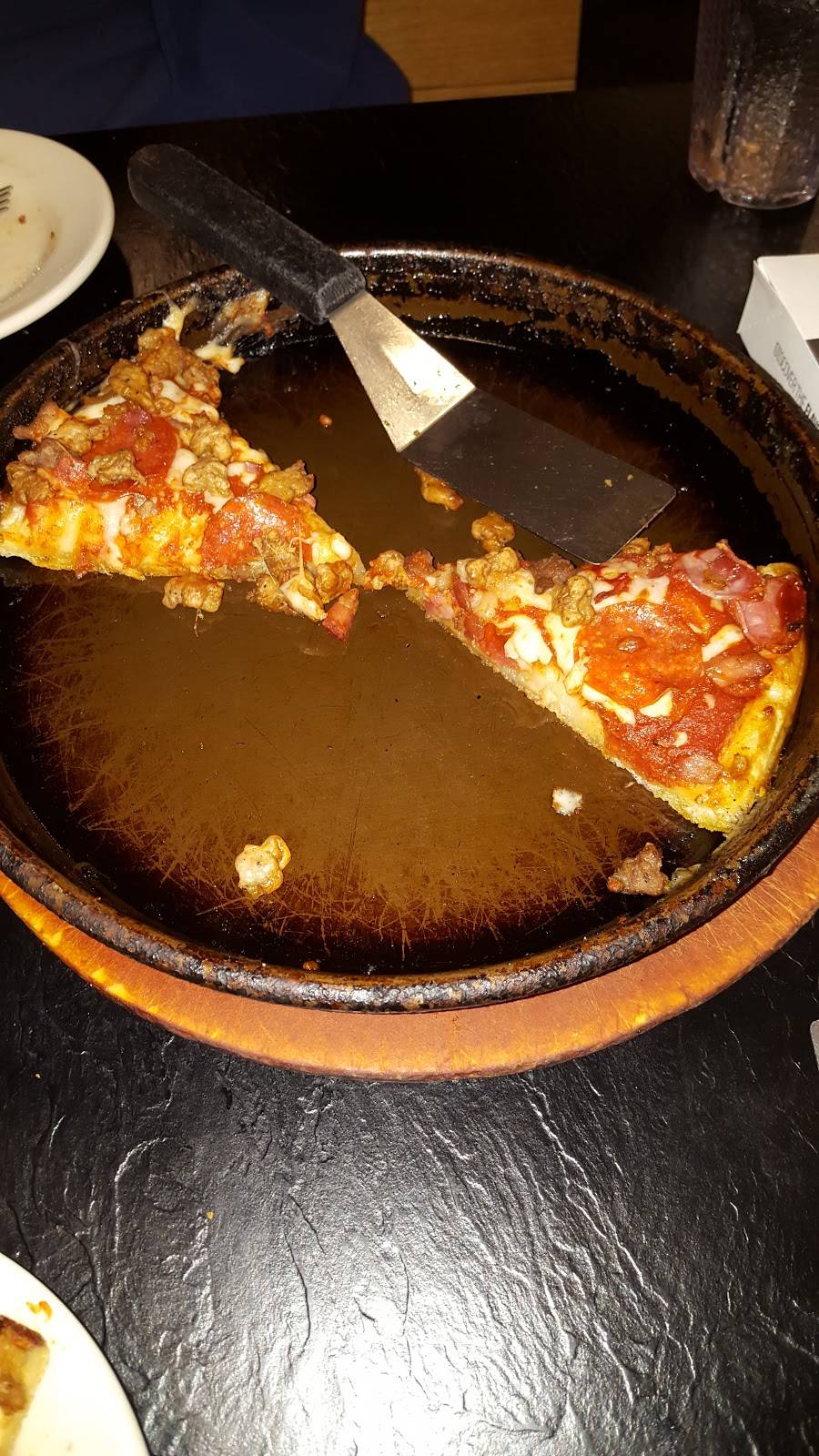 Pizza Hut | meal takeaway | 26 Hadley Rd, Greenville, PA 16125, USA | 7245884442 OR +1 724-588-4442