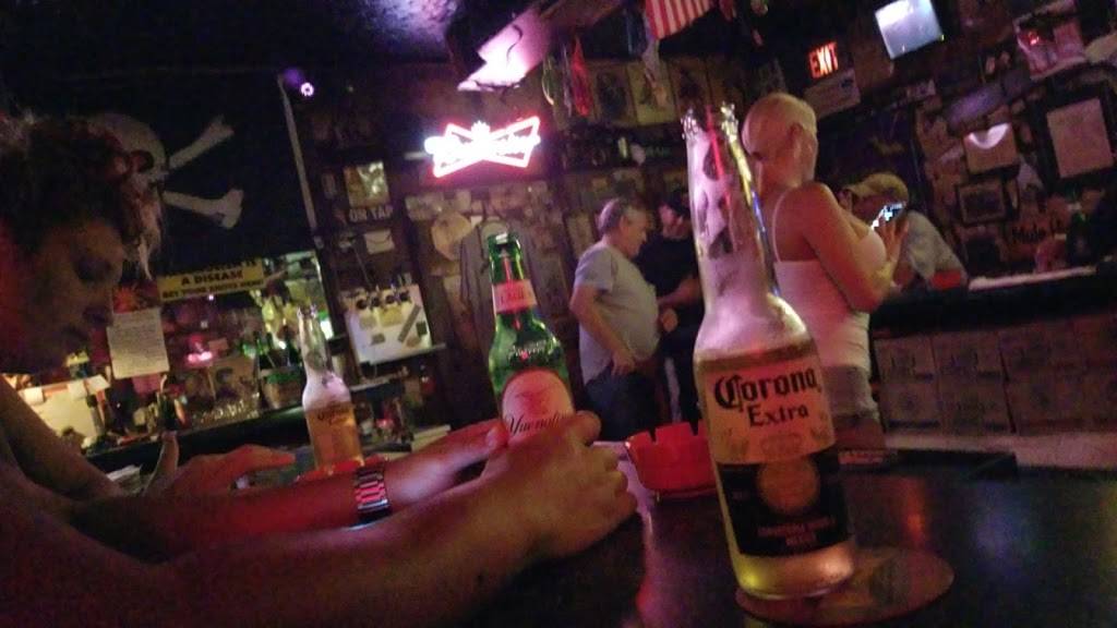 Bimini Bay Bar | restaurant | 412 SE 32nd St, Fort Lauderdale, FL 33316, USA | 9547680960 OR +1 954-768-0960