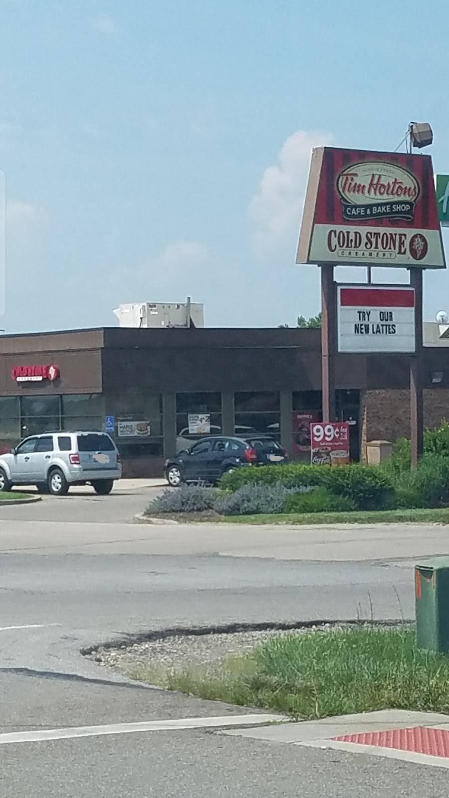 Cold Stone Creamery | bakery | 23923 US-23, Circleville, OH 43113, USA | 7404749499 OR +1 740-474-9499