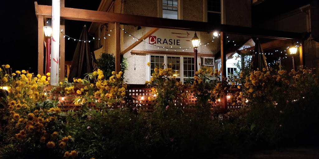 Ürasie | restaurant | 11 Rue Front, Gatineau, QC J9H 4W8, Canada | 8192080444 OR +1 819-208-0444