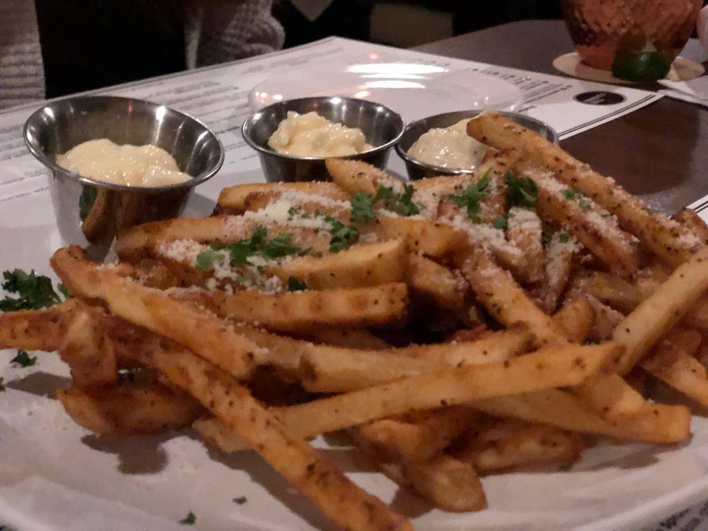 The Corner | restaurant | 6331 Guilford Ave, Indianapolis, IN 46220, USA | 3174385656 OR +1 317-438-5656