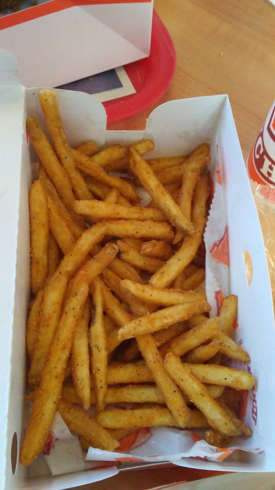 Popeyes Louisiana Kitchen | restaurant | 287 North Ave, Bridgeport, CT 06606, USA | 2039084881 OR +1 203-908-4881