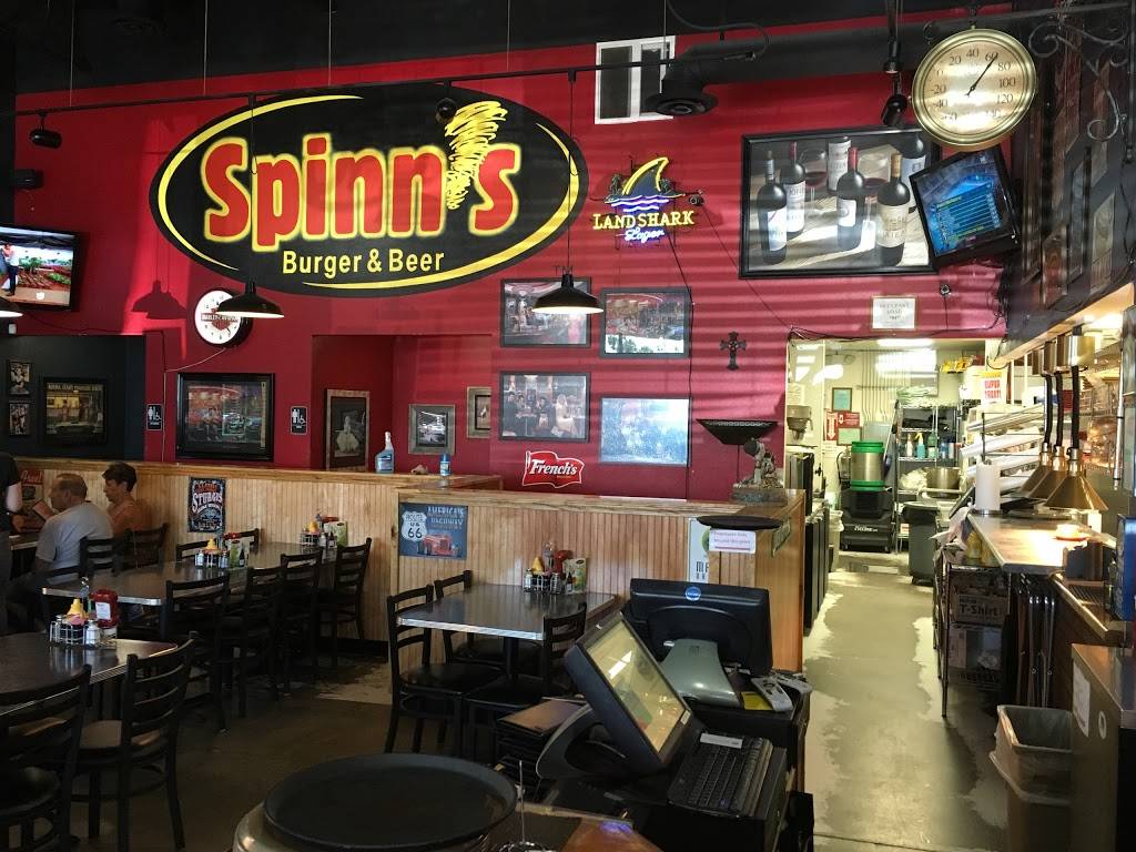 Spinns Burger & Beer | restaurant | 4411 Montaño Rd NW, Albuquerque, NM 87120, USA | 5058996180 OR +1 505-899-6180