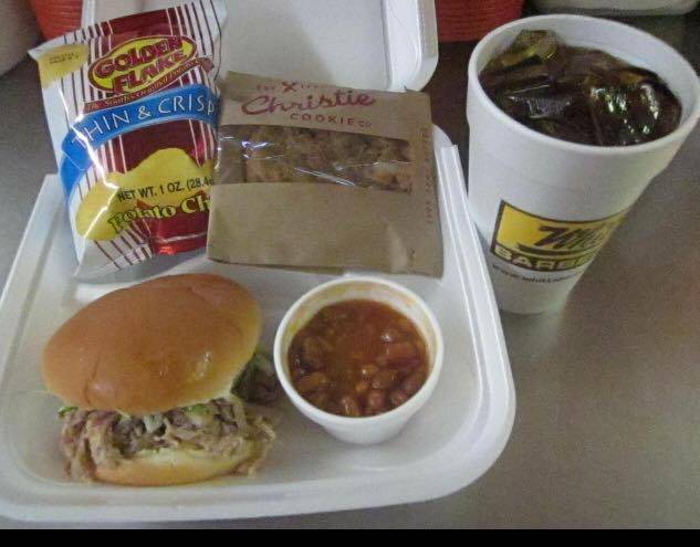 Whitts Barbecue | restaurant | 1025 W Main St #1432, Waverly, TN 37185, USA | 9312967455 OR +1 931-296-7455