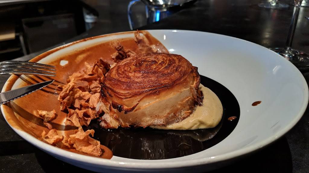 Playground | restaurant | 220 E 4th St #102, Santa Ana, CA 92701, USA | 7145604444 OR +1 714-560-4444