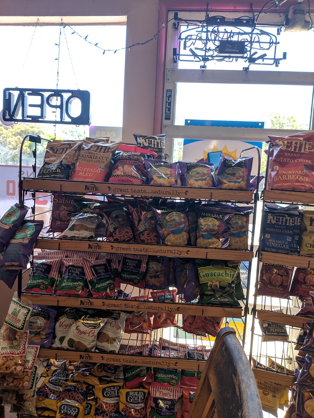 Mike & Kens Deli | restaurant | 1031 Airport Blvd, South San Francisco, CA 94080, USA | 6505883659 OR +1 650-588-3659