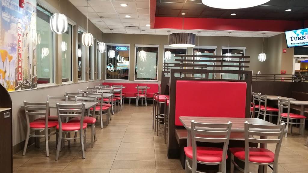 Carls Jr. | restaurant | 10770 MacArthur Blvd, Oakland, CA 94605, USA | 5103838910 OR +1 510-383-8910