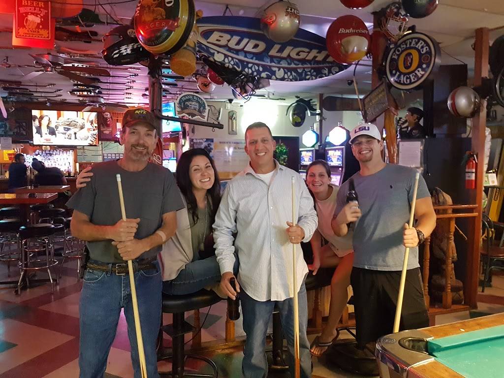 Norms Daiquiris & Grill | restaurant | 303 N Canal Blvd, Thibodaux, LA 70301, USA | 9854465393 OR +1 985-446-5393