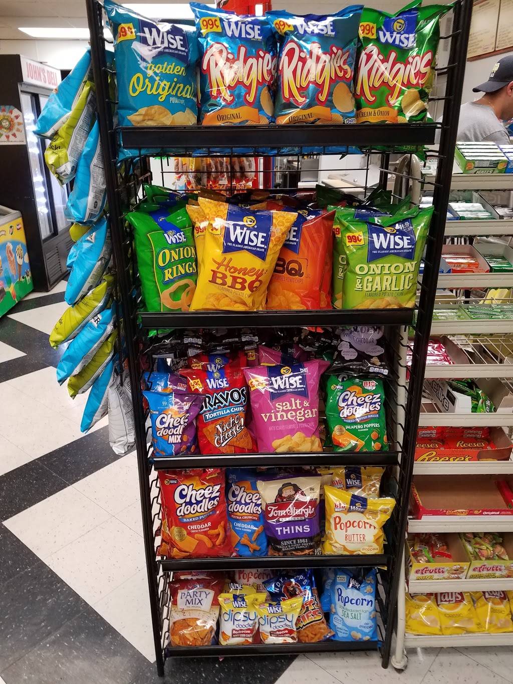 Johns Deli and Italian Bistro | restaurant | 48 W Passaic Ave, Bloomfield, NJ 07003, USA | 9737488888 OR +1 973-748-8888