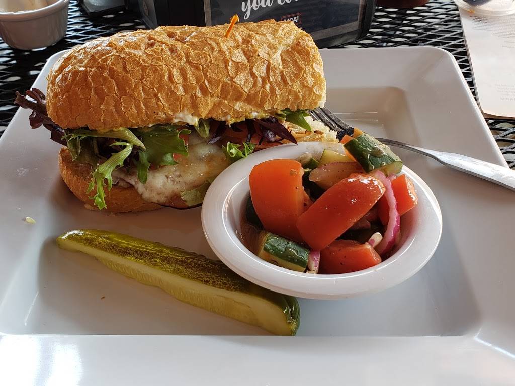 McAlisters Deli | restaurant | 8390 US-51 #110, Millington, TN 38053, USA | 9018721983 OR +1 901-872-1983