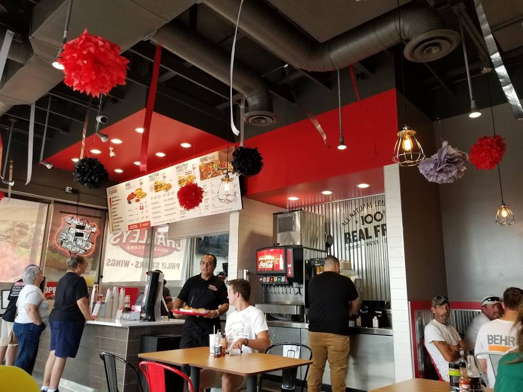 Charleys Philly Steaks & Wings | restaurant | 2615 James L Redman Pkwy, Plant City, FL 33566, USA | 8136528123 OR +1 813-652-8123