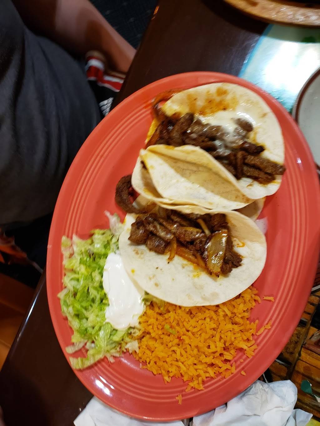 Las Brasas Mexican Restaurante | restaurant | 215 Ripon Rd, Berlin, WI 54923, USA | 9203610821 OR +1 920-361-0821