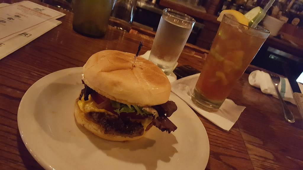 Snackbar | restaurant | 721 N Lamar Blvd, Oxford, MS 38655, USA | 6622366363 OR +1 662-236-6363