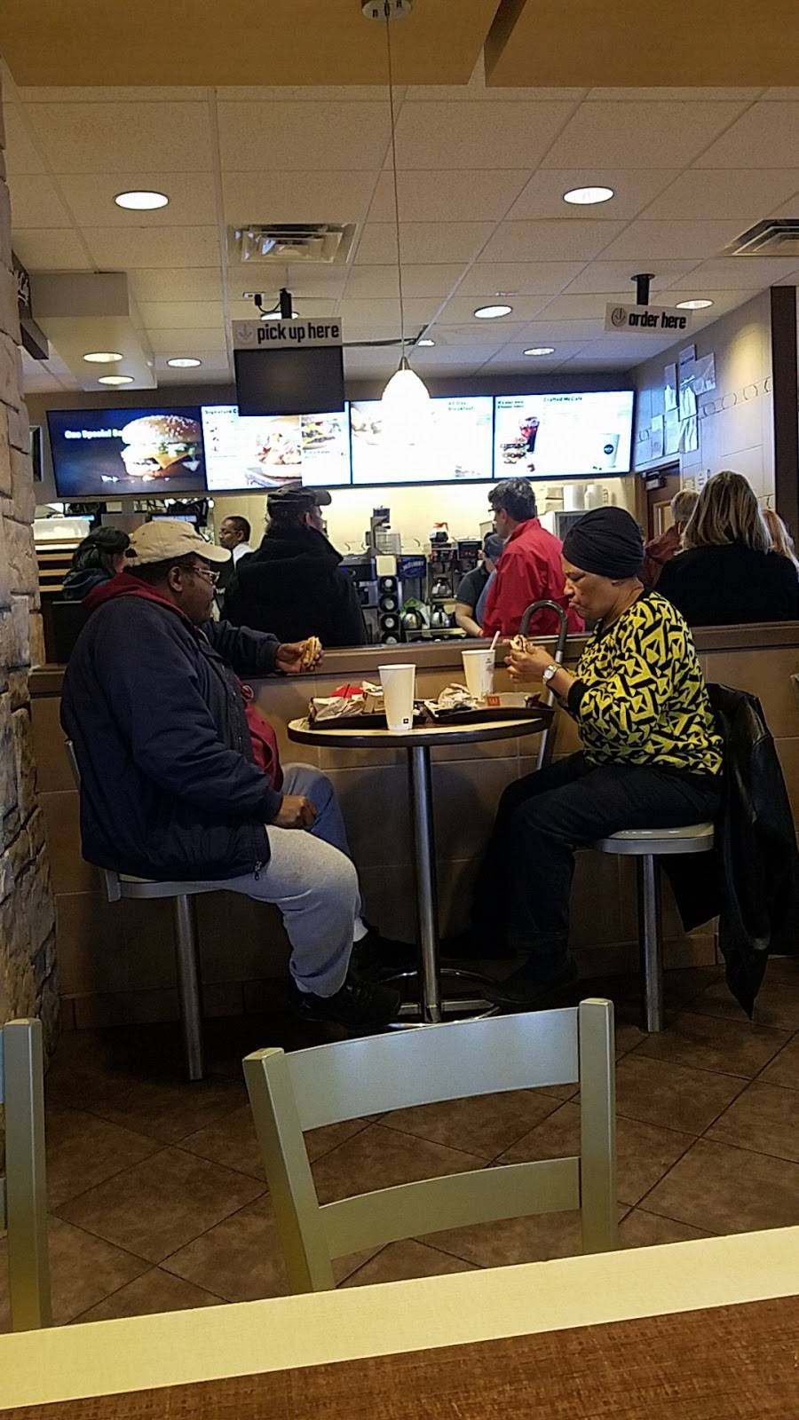 McDonalds | cafe | 916 NJ-37 W, Toms River, NJ 08753, USA | 7324739540 OR +1 732-473-9540
