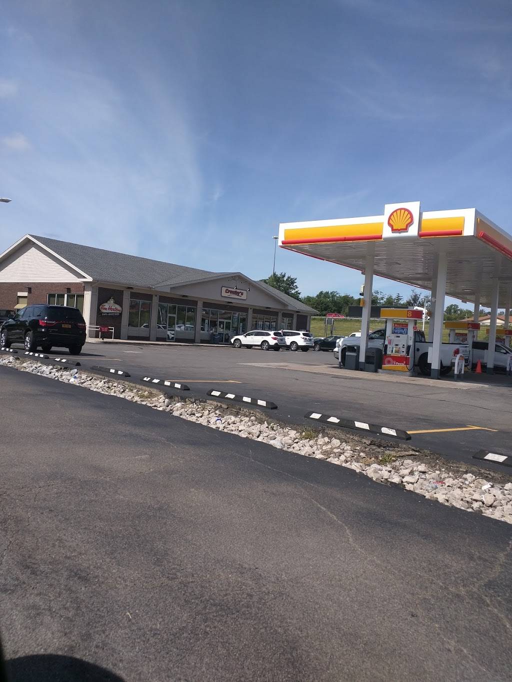 Tim Hortons | restaurant | 8030 Perry Hwy, Erie, PA 16509, USA | 8148665320 OR +1 814-866-5320