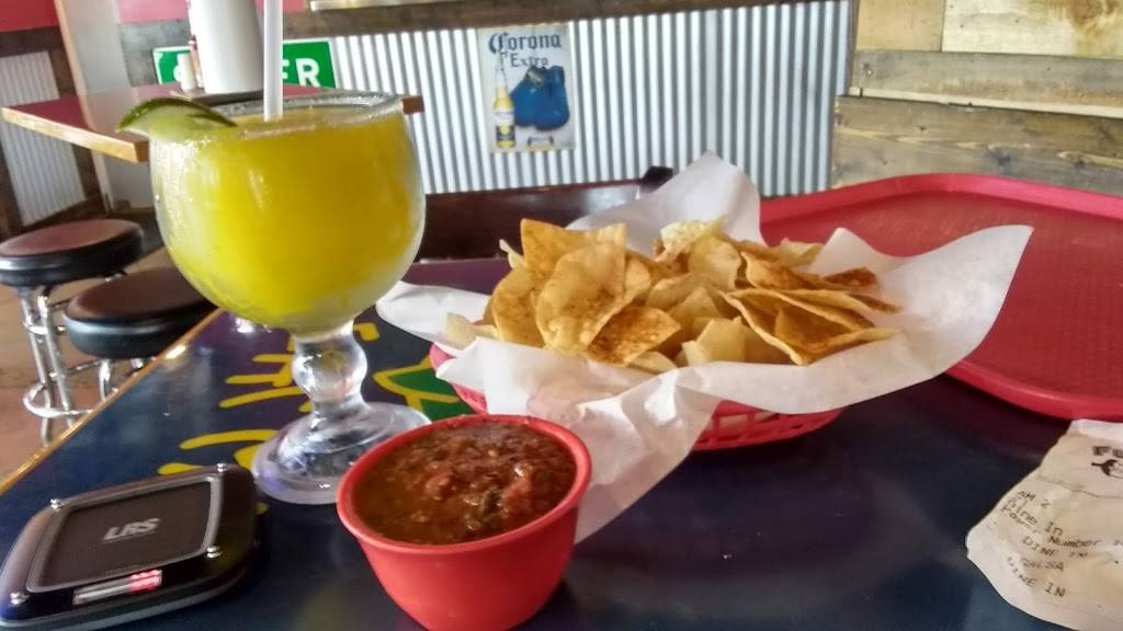 Fuzzys Taco Shop | restaurant | 3501 Towne Crossing Blvd #200, Mesquite, TX 75150, USA | 9726134115 OR +1 972-613-4115