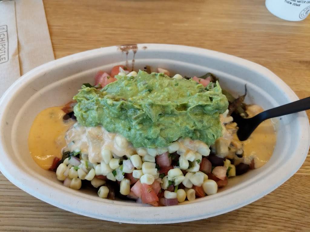Chipotle Mexican Grill | restaurant | 2312 Whitehall Park Dr, Charlotte, NC 28273, USA | 7045040373 OR +1 704-504-0373