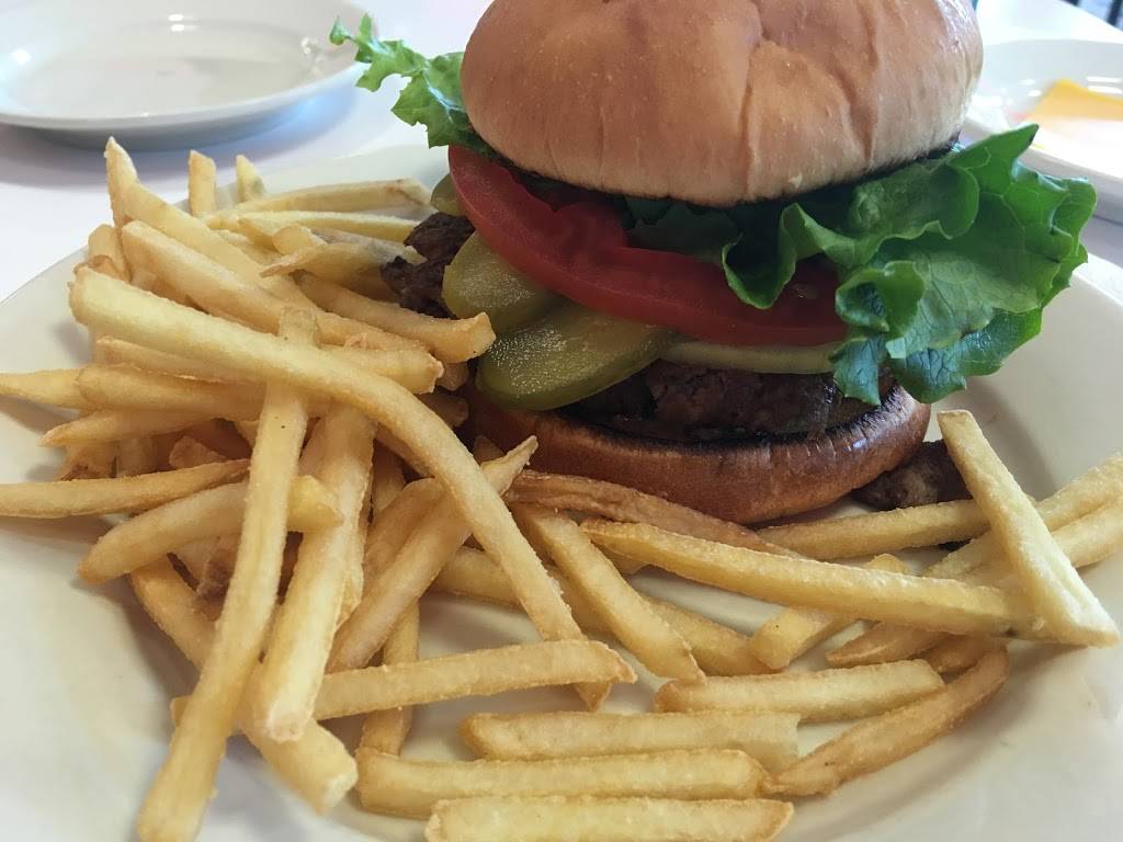 Steak n Shake | restaurant | 3396 Cobb Pkwy NW, Acworth, GA 30101, USA | 7705296661 OR +1 770-529-6661