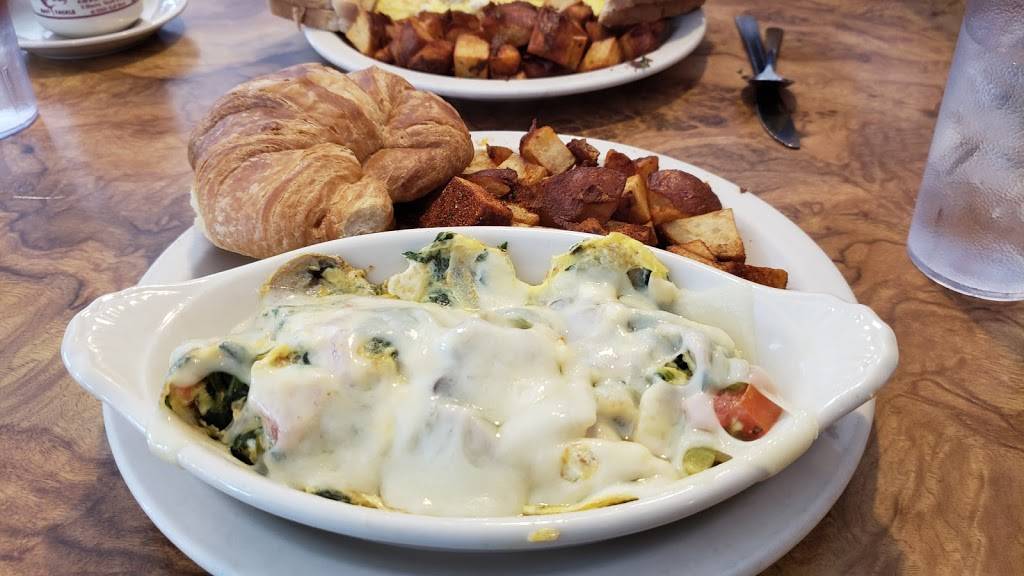 Beverlys La Croisette | restaurant | 7401 Gulf Blvd, St Pete Beach, FL 33706, USA | 7273602253 OR +1 727-360-2253