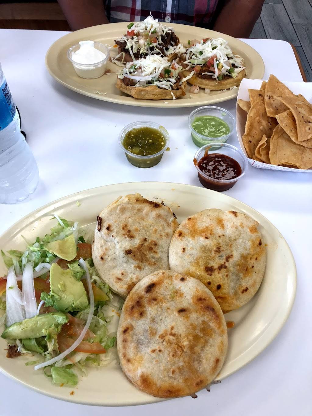 La Nueva Puntada #8 | restaurant | 2445 S Buckner Blvd, Dallas, TX 75227, USA | 2143818388 OR +1 214-381-8388