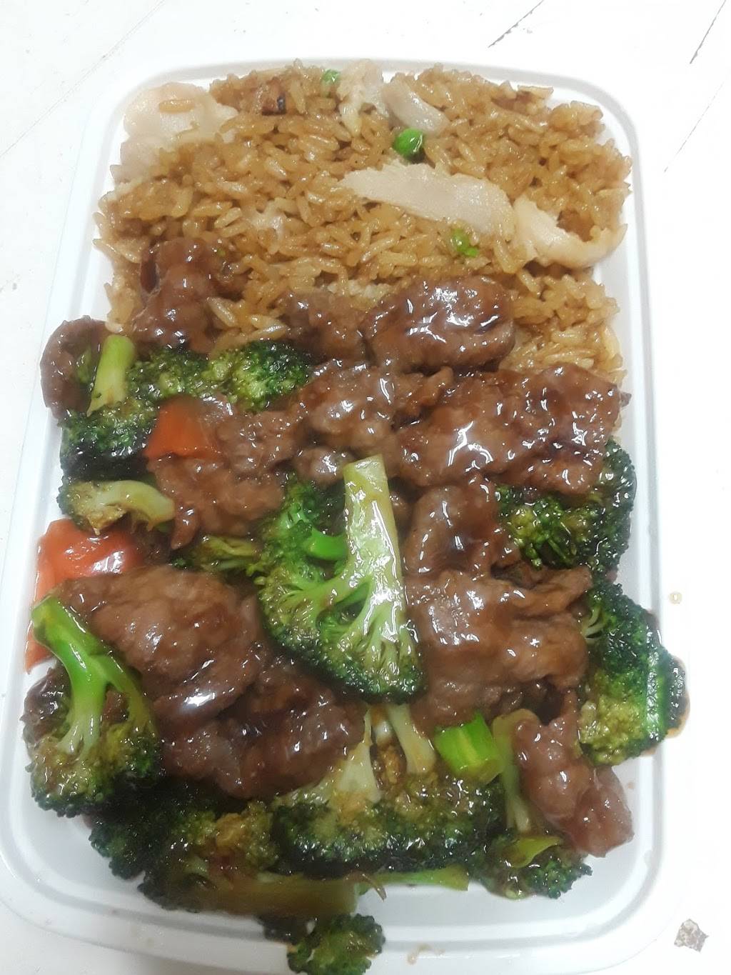 Wah Wah Chinese Restaurant | meal delivery | 2732 W 71st St, Indianapolis, IN 46268, USA | 3173879569 OR +1 317-387-9569