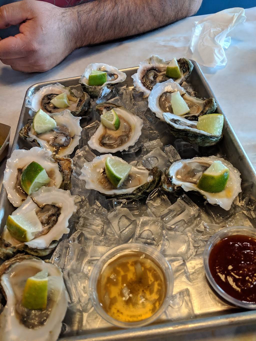 Mike & Nates House of Seafood | restaurant | 940 E Dominguez St, Carson, CA 90746, USA | 3109659799 OR +1 310-965-9799