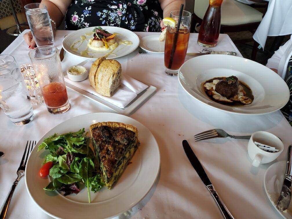 M at Miranova | restaurant | 2 Miranova Pl, Columbus, OH 43215, USA | 6146290000 OR +1 614-629-0000