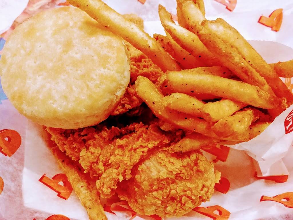 Popeyes Louisiana Kitchen | restaurant | 947 S Jefferson Ave, Cookeville, TN 38501, USA | 9318541906 OR +1 931-854-1906