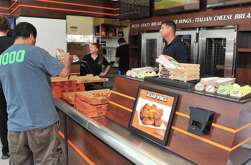 Little Caesars Pizza | meal takeaway | 902 W Broadway Ave, Minneapolis, MN 55411, USA | 6125214140 OR +1 612-521-4140