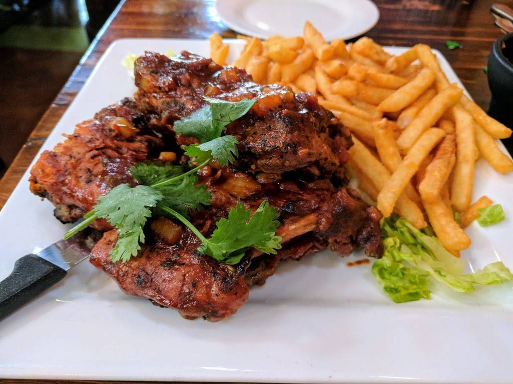 Sonrisa Grill | restaurant | 30 Via Brianza #100, Henderson, NV 89011, USA | 7025686870 OR +1 702-568-6870