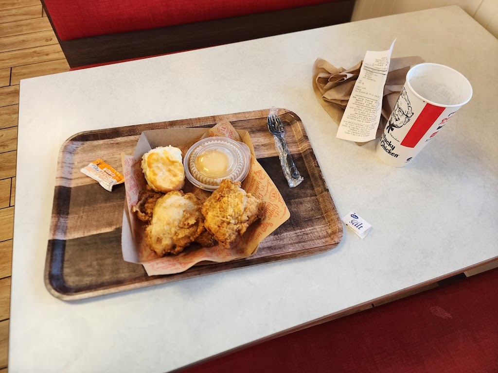 KFC | restaurant | 3295 Cerrillos Rd, Santa Fe, NM 87507, USA | 5054717042 OR +1 505-471-7042