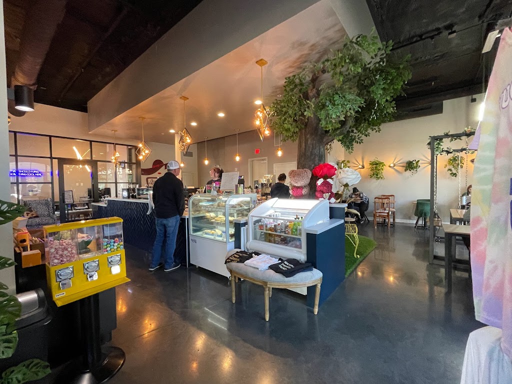 Lady and the Mug | cafe | 510 W Grand Central Ave, Tampa, FL 33606, USA | 8133744871 OR +1 813-374-4871