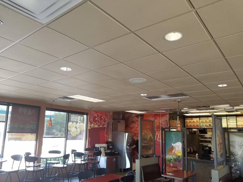 Jack in the Box | restaurant | 9530 E 22nd St, Tucson, AZ 85748, USA | 5207511881 OR +1 520-751-1881