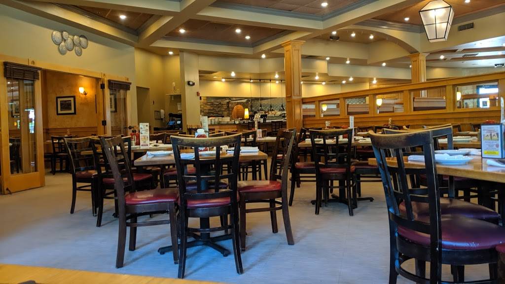 Stoneforge Grill | restaurant | 10 Roosevelt Cir, South Easton, MA 02375, USA | 5082380550 OR +1 508-238-0550