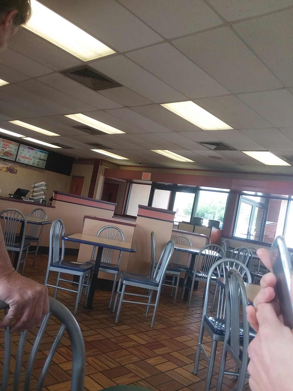 Burger King | restaurant | 1314 S Ross St, Amarillo, TX 79102, USA | 8063742387 OR +1 806-374-2387