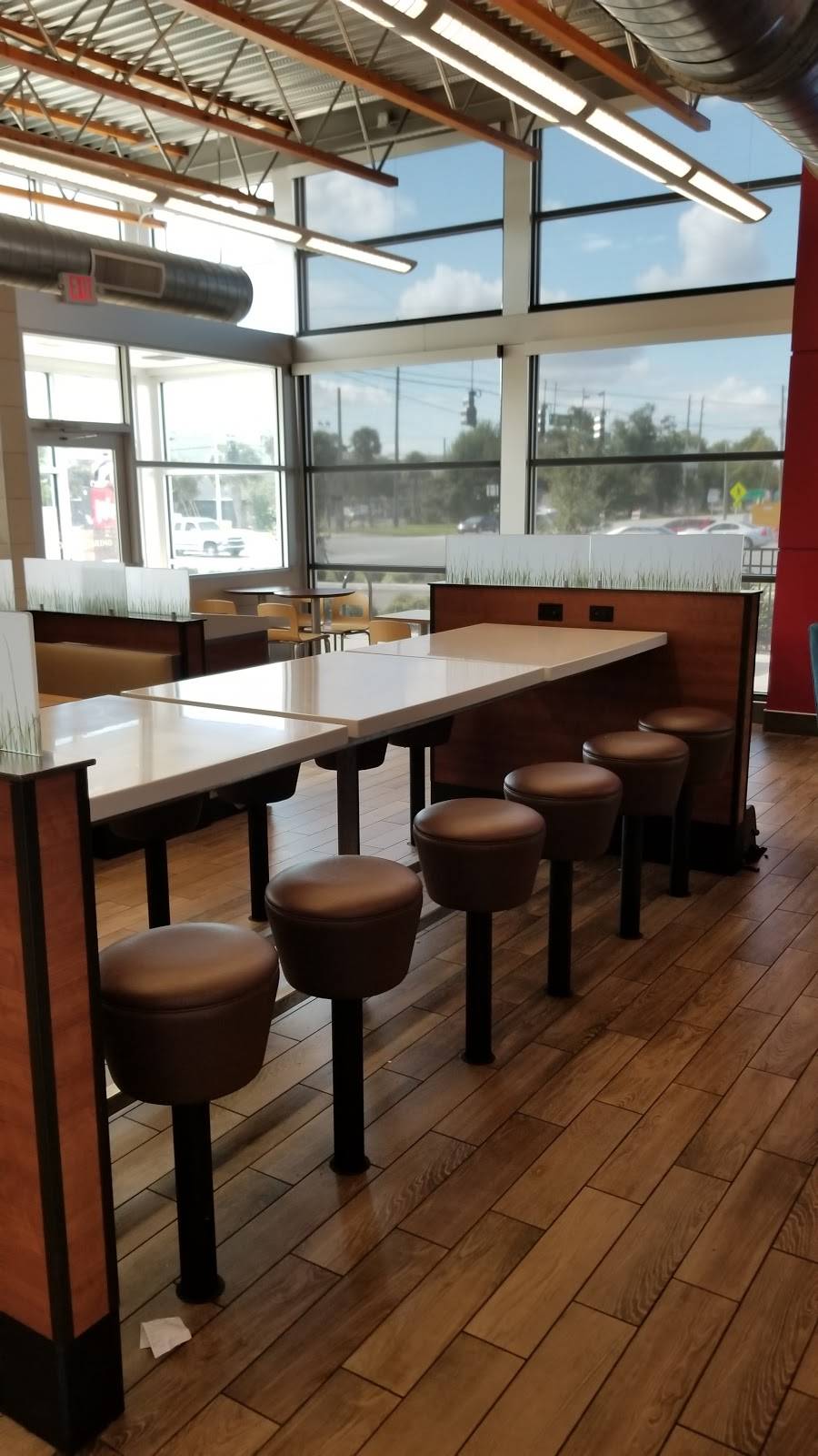 Wendys | restaurant | 3011 N John Young Pkwy, Orlando, FL 32804, USA | 4072991542 OR +1 407-299-1542