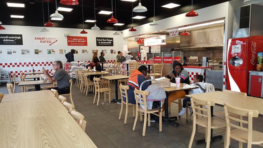Five Guys | meal takeaway | 13249 City Square Dr, Jacksonville, FL 32218, USA | 9047519711 OR +1 904-751-9711