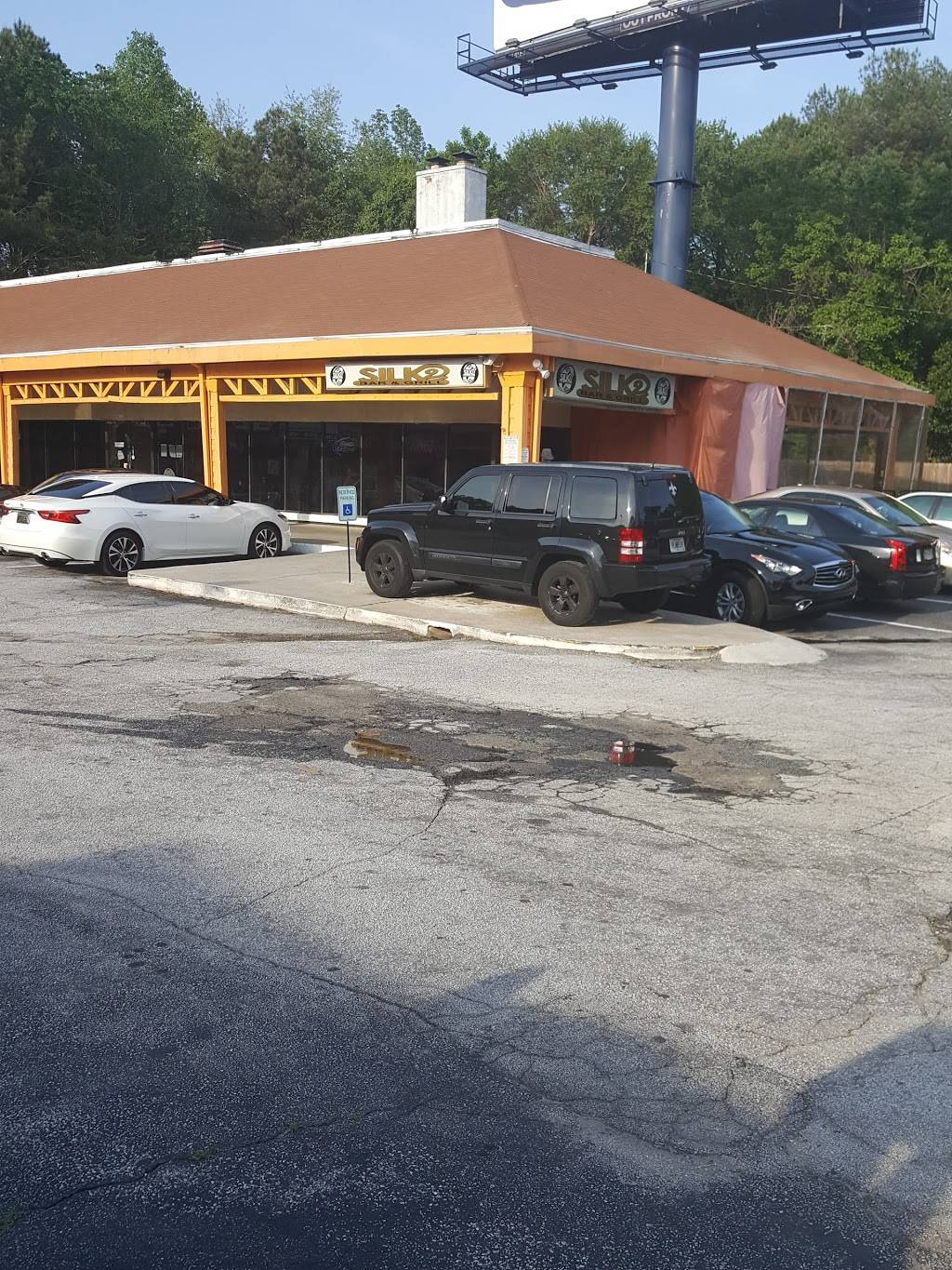 Silk 2 Bar & Grill | restaurant | 5910 Fairington Rd, Lithonia, GA 30083, USA | 4702686895 OR +1 470-268-6895