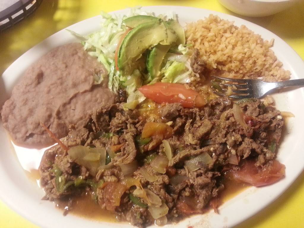 La Fiesta | restaurant | 4248 S Archer Ave, Chicago, IL 60632, USA | 7732544678 OR +1 773-254-4678
