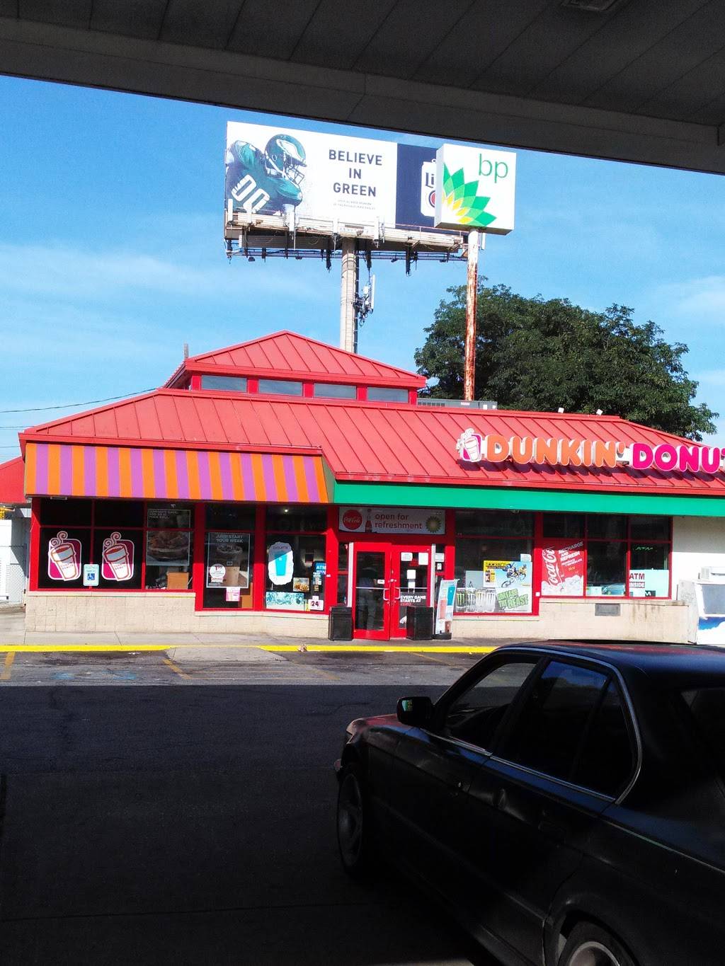 Dunkin | cafe | 2901 Abbottsford Ave, Philadelphia, PA 19129, USA | 2158481171 OR +1 215-848-1171